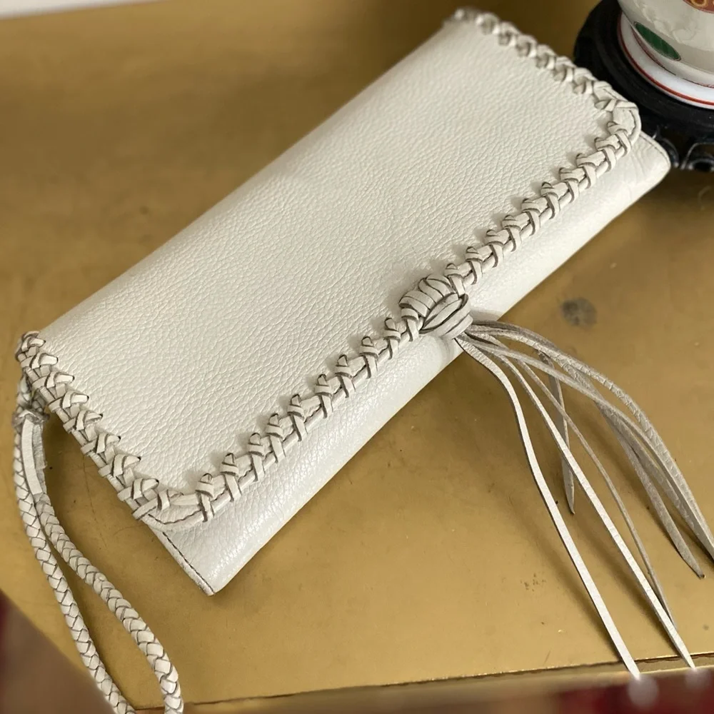 Banana Republic Textured Leather Wristlet Wallet - Picture 2 of 5